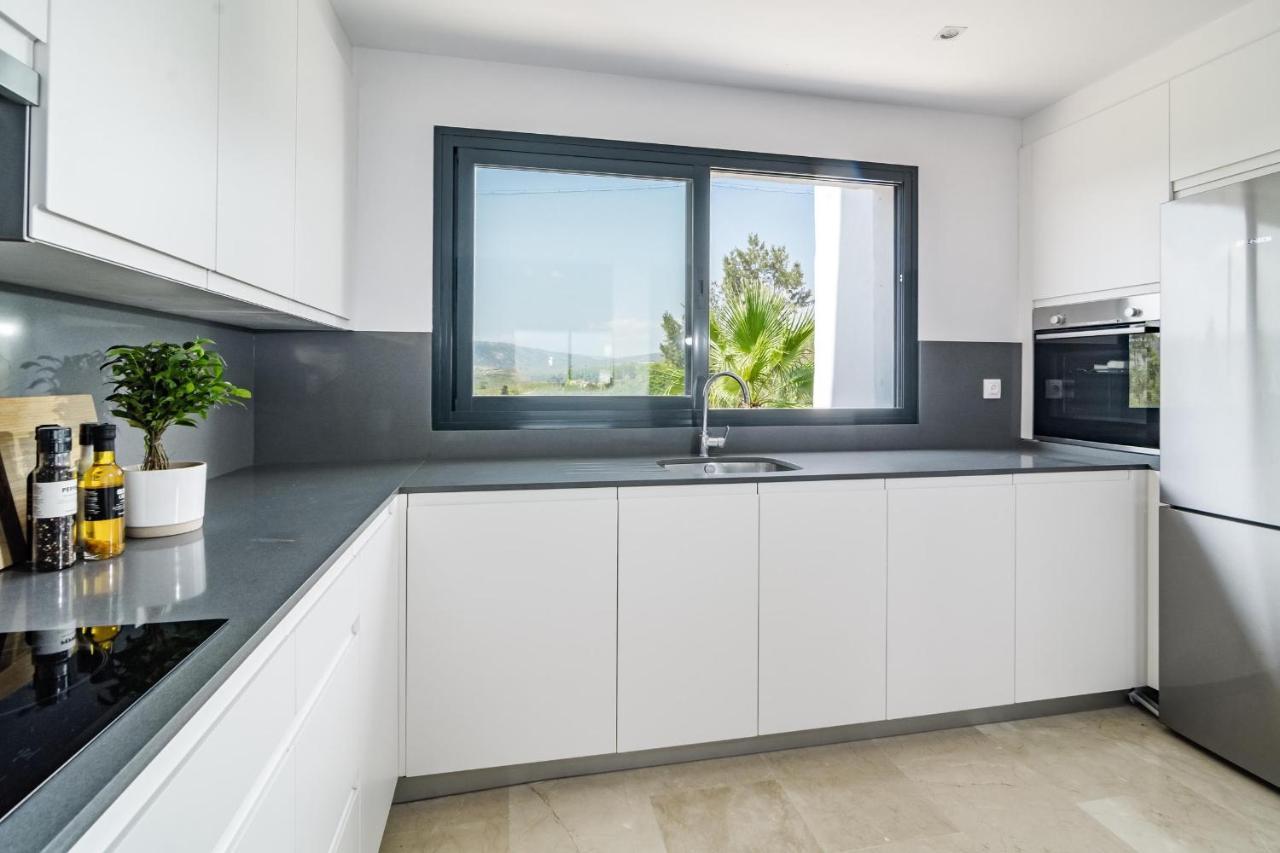 Djc - Modern 2 Bedroom Apartment Close To Beach Casares Esterno foto