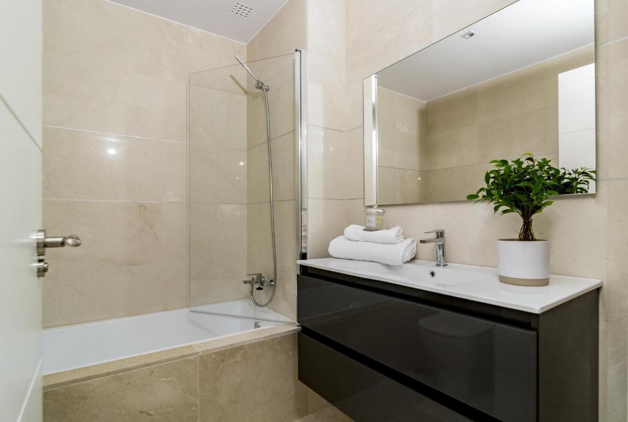 Djc - Modern 2 Bedroom Apartment Close To Beach Casares Esterno foto